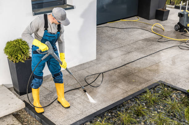 Best Garage Pressure Washing  in Damascus, MD
